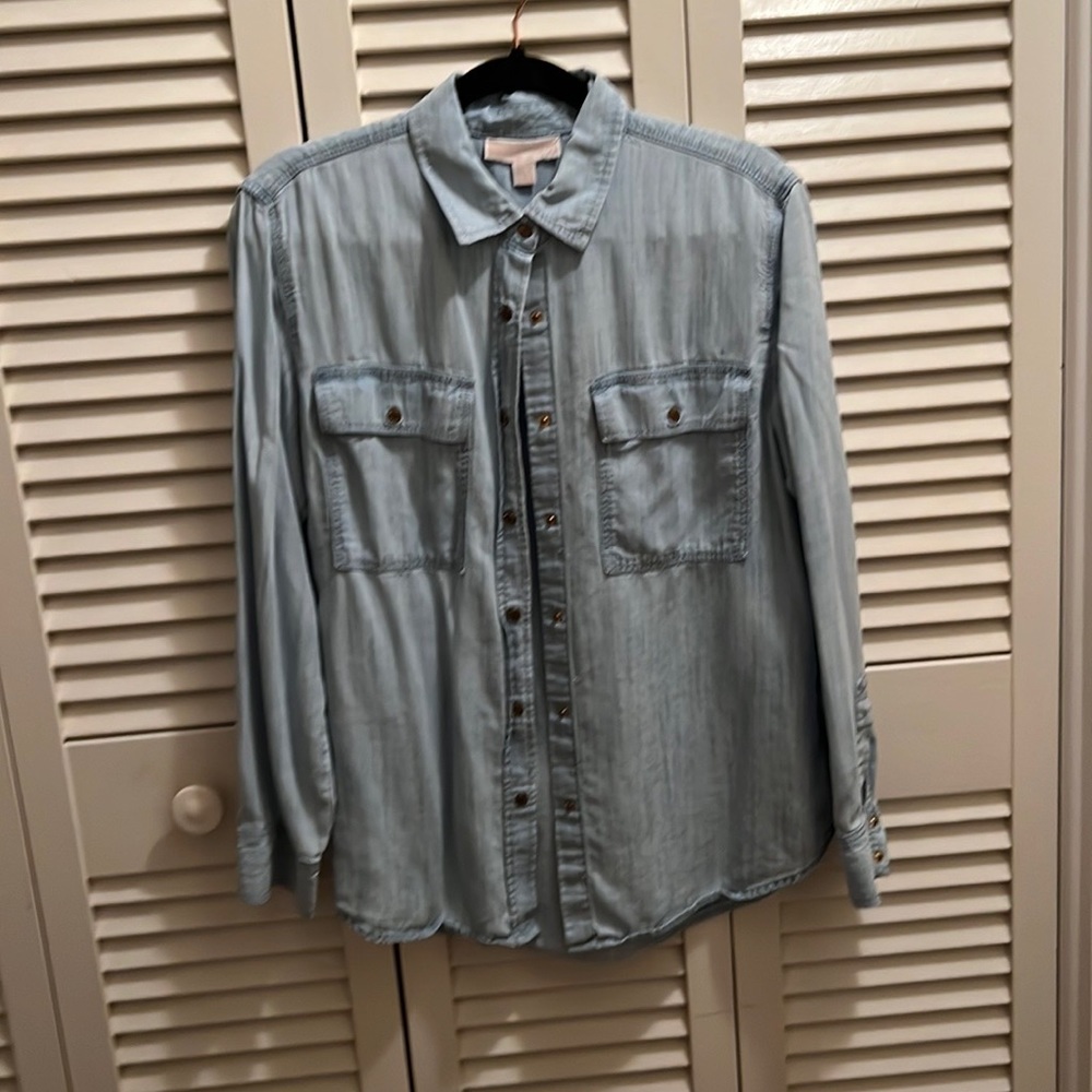 Michael Kors blue denim shirt,gently used. $8.50
